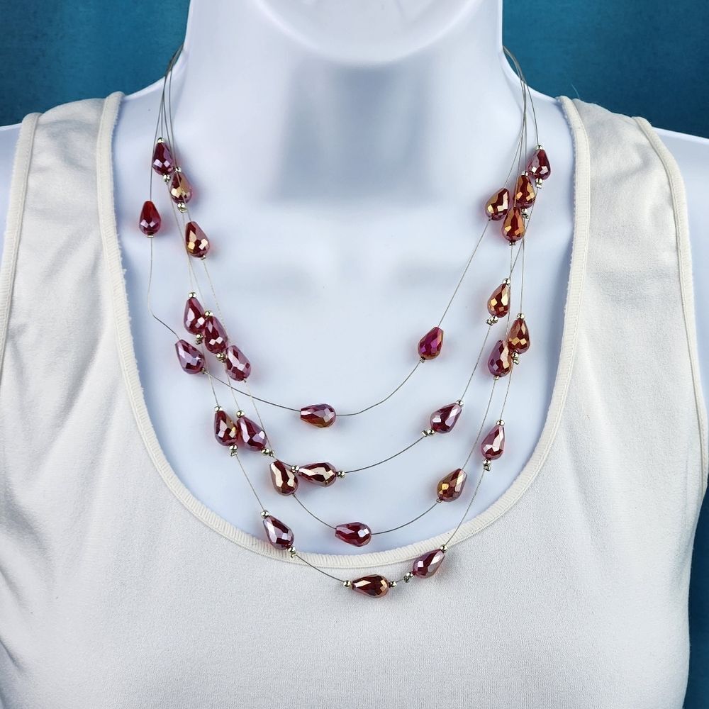 💜Red Iridescent Beaded Multi Strand Necklace & Earring Set